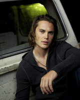 Taylor Kitsch Sweatshirt #2196607