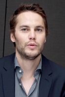 Taylor Kitsch mug #G684804