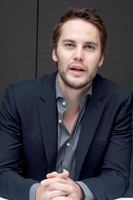Taylor Kitsch Longsleeve T-shirt #2365065