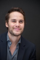 Taylor Kitsch Longsleeve T-shirt #2431203