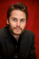 Taylor Kitsch Longsleeve T-shirt #2431209