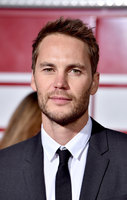 Taylor Kitsch Longsleeve T-shirt #2782542