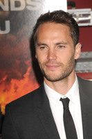Taylor Kitsch Longsleeve T-shirt #2782558