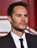 Taylor Kitsch Sweatshirt #2782567
