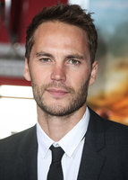 Taylor Kitsch Longsleeve T-shirt #2782625