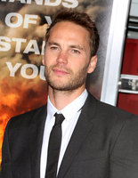 Taylor Kitsch Longsleeve T-shirt #2782652