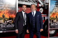 Taylor Kitsch Sweatshirt #2782692