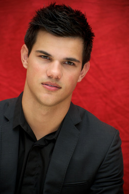 Taylor Lautner Mouse Pad 2268149