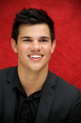 Taylor Lautner Mouse Pad 2268151