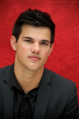 Taylor Lautner Mouse Pad 2268152