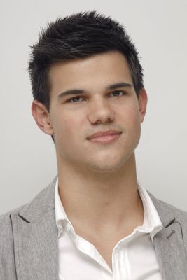 Taylor Lautner stickers 2292597