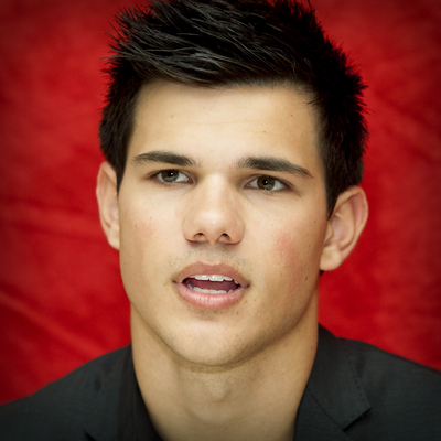 Taylor Lautner Mouse Pad 2325132