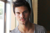 Taylor Lautner tote bag #G664297