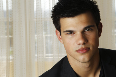Taylor Lautner Mouse Pad 2428825