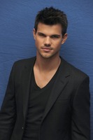 Taylor Lautner hoodie #2442127