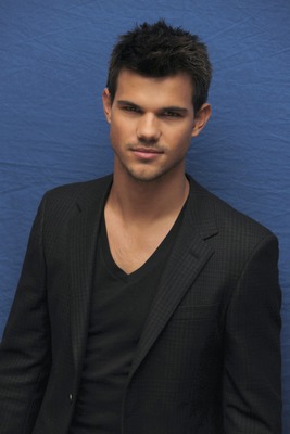 Taylor Lautner Mouse Pad 2442127
