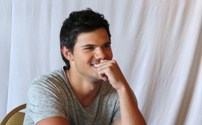 Taylor Lautner Mouse Pad 2442130