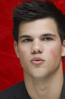 Taylor Lautner hoodie #2450565
