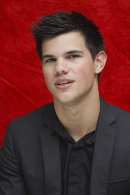 Taylor Lautner Mouse Pad 2450566
