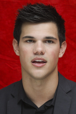 Taylor Lautner Mouse Pad 2450572