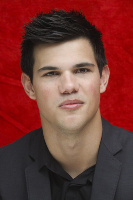 Taylor Lautner Mouse Pad 2450574