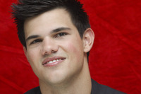 Taylor Lautner hoodie #2450578