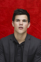 Taylor Lautner hoodie #2450581