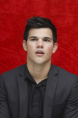 Taylor Lautner Mouse Pad 2450581