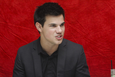 Taylor Lautner Mouse Pad 2450589