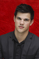Taylor Lautner hoodie #2450592