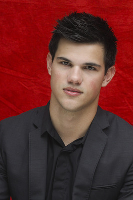 Taylor Lautner Mouse Pad 2450592