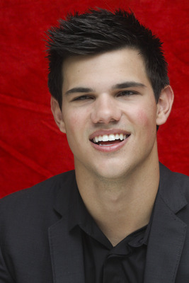 Taylor Lautner Mouse Pad 2450606