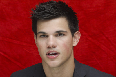 Taylor Lautner Mouse Pad 2450613