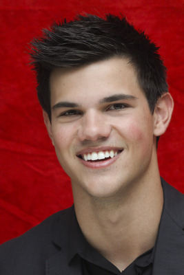 Taylor Lautner Mouse Pad 2450655