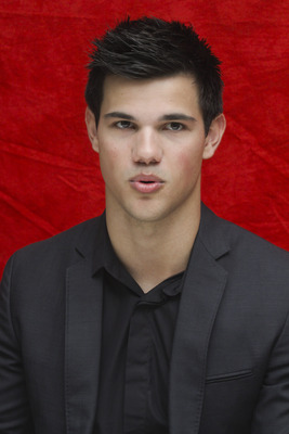 Taylor Lautner Mouse Pad 2450659