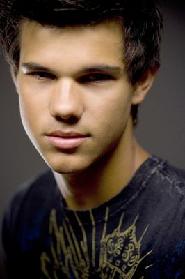 Taylor Lautner Mouse Pad 2632683