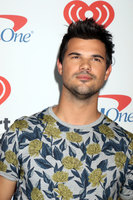 Taylor Lautner hoodie #2774527