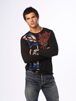Taylor Lautner Longsleeve T-shirt #3873430