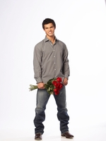Taylor Lautner Longsleeve T-shirt #3873432