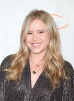 Taylor Spreitler Longsleeve T-shirt #3839858