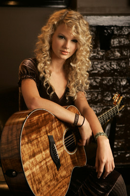 Taylor Swift Poster 2072438