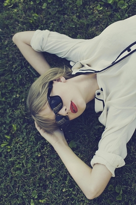 Taylor Swift puzzle 2123765
