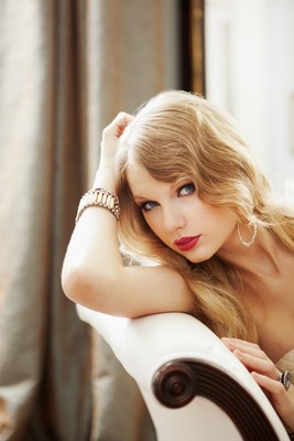 Taylor Swift Poster 2128387