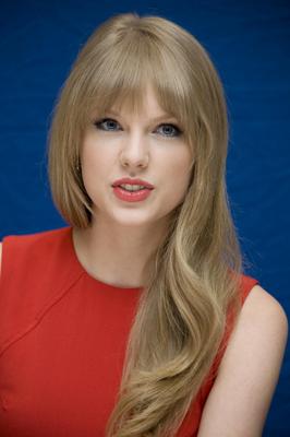 Taylor Swift Poster 2239753