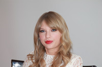 Taylor Swift hoodie #2361481