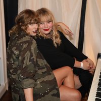 Taylor Swift Sweatshirt #2881867