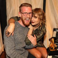 Taylor Swift Sweatshirt #2881870