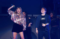 Taylor Swift Sweatshirt #2923103