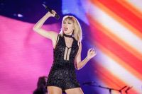 Taylor Swift Sweatshirt #2923171