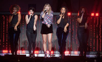 Taylor Swift t-shirt #2923246